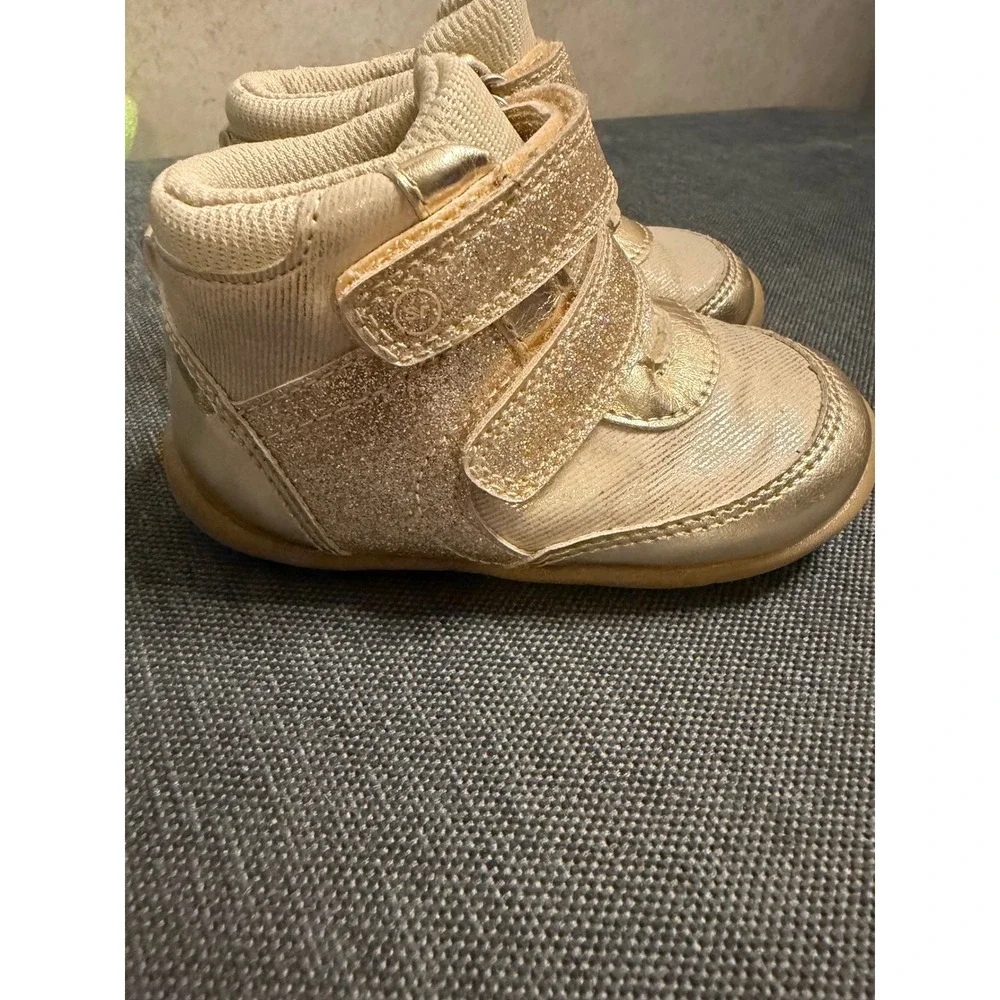 Munchkin‎ by Stride Rite Bennett Gold Glitter Sneakers Kids Size 5M MK000202